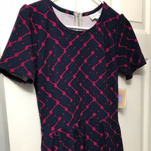 LuLaRoe Amelia NWT M
